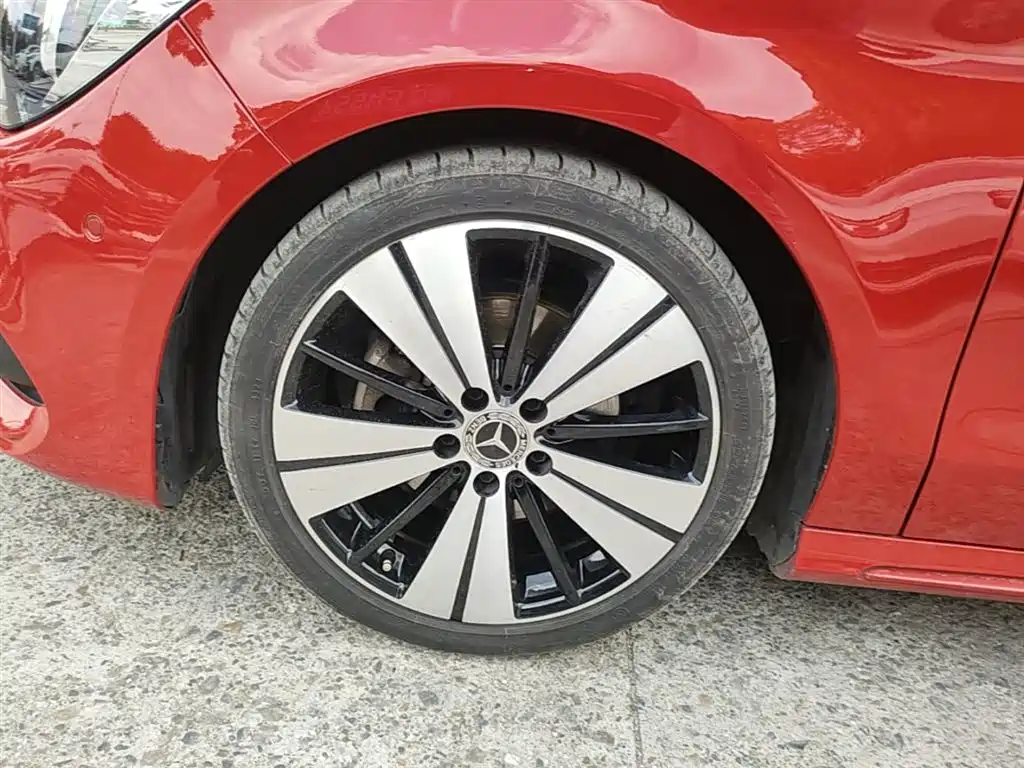 Mercedes-Benz CLA 2018 — фото 23