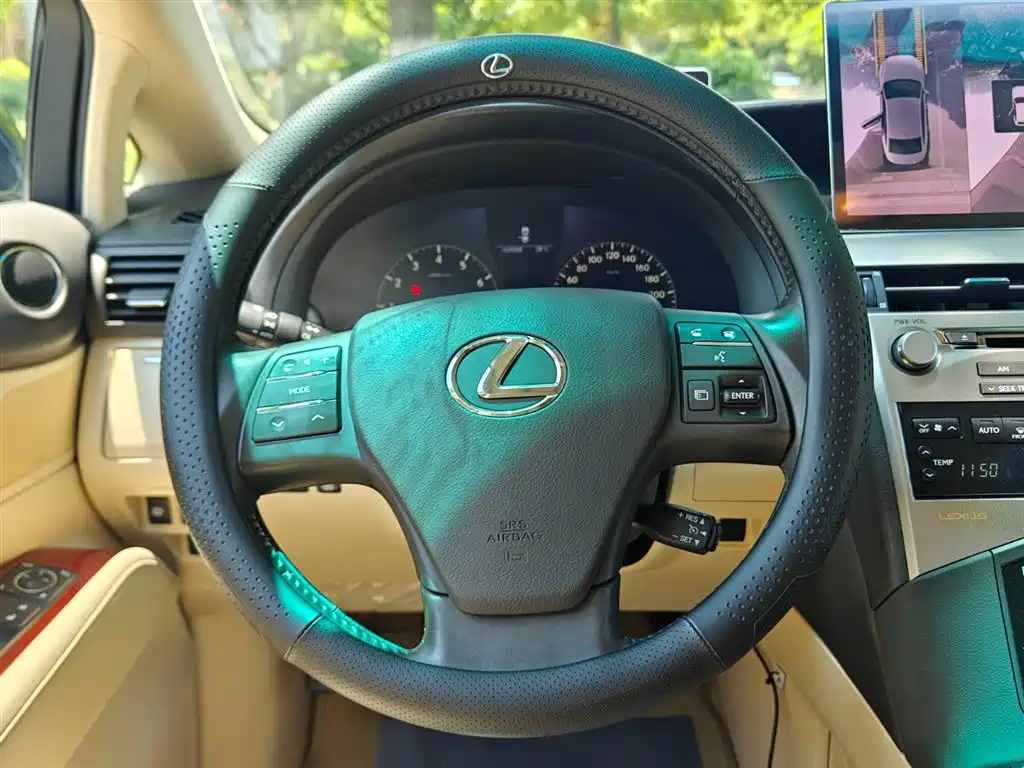 Lexus RX Classic 2011 — фото 12
