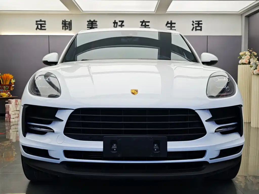 Porsche Macan 2020 — фото 2