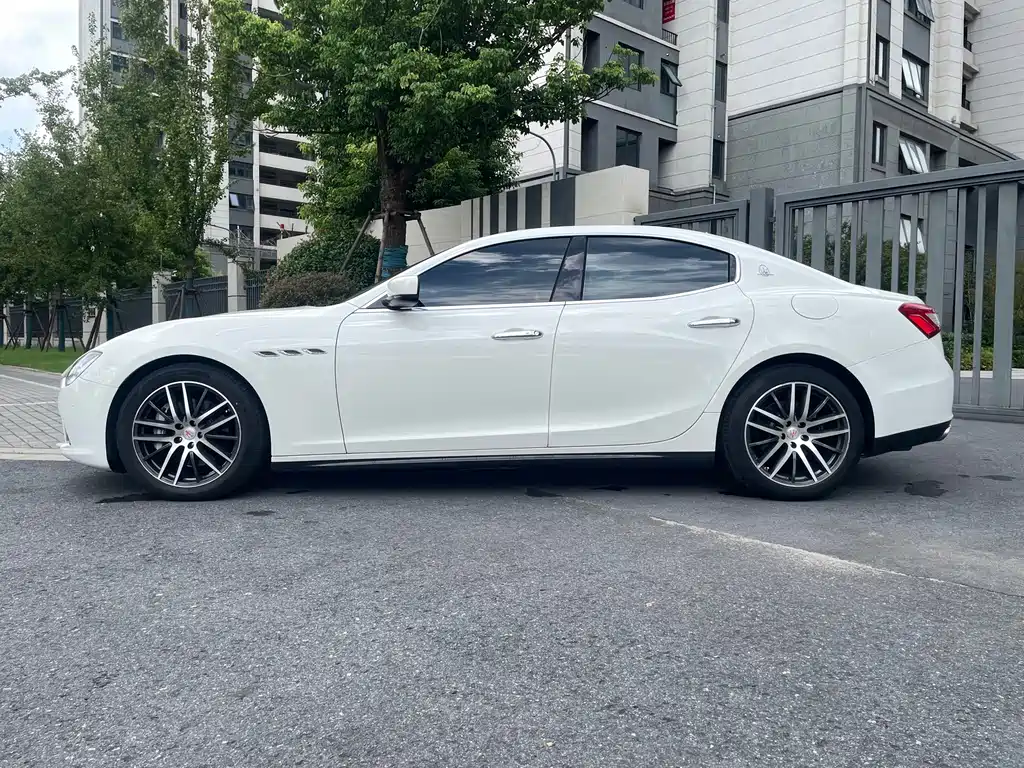 Maserati Ghibli 2016 — фото 2