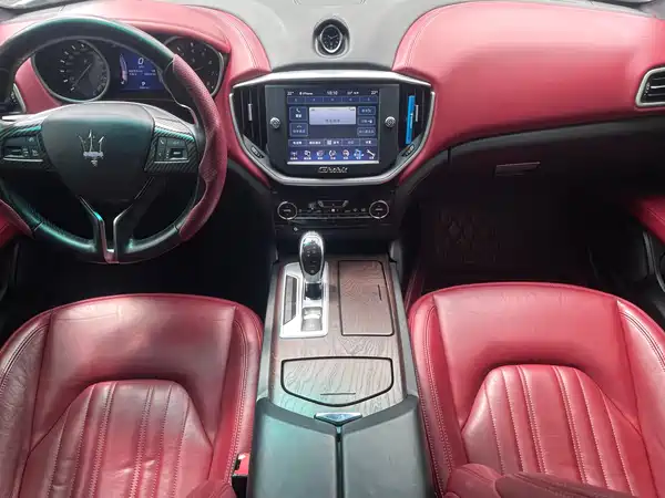 Maserati Ghibli 2016