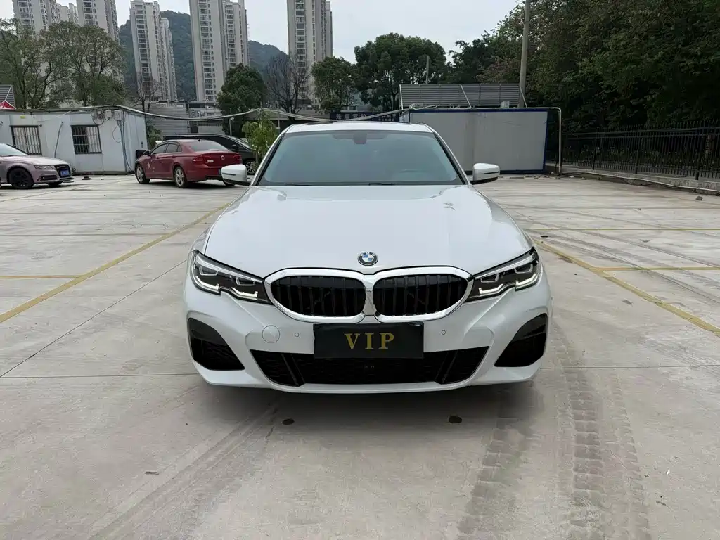 BMW 3 Series 2021