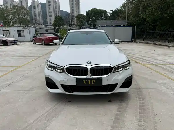 BMW 3 Series 2021