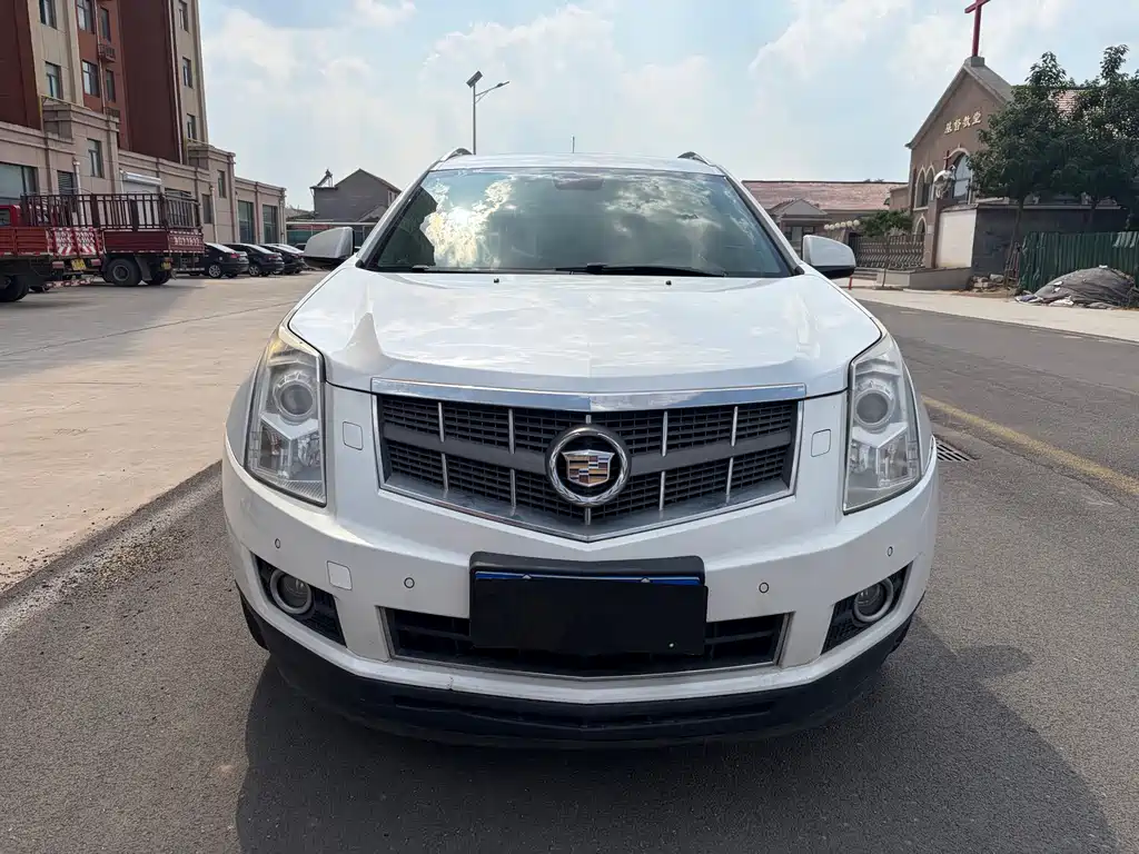 Cadillac SRX 2012 — фото 3
