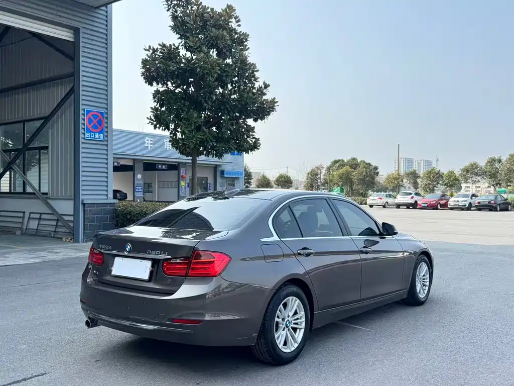 BMW 3 Series 2015 — фото 7