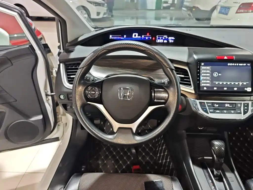 Honda Jade 2019 — фото 11