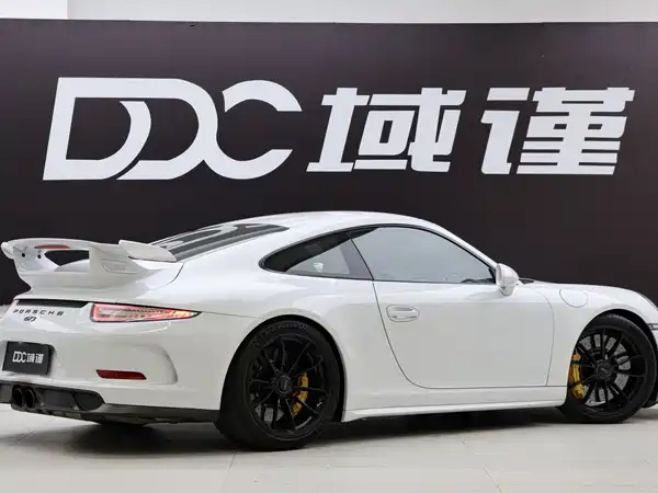 Porsche 911 2015