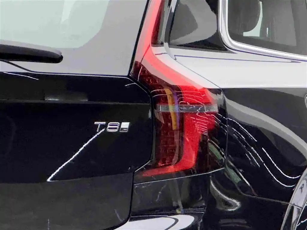 Volvo XC90 Plug-In Hybrid 2025 — фото 17