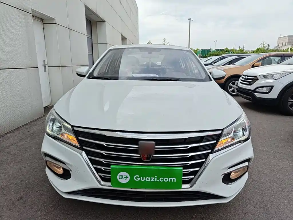 Roewe i5 2019