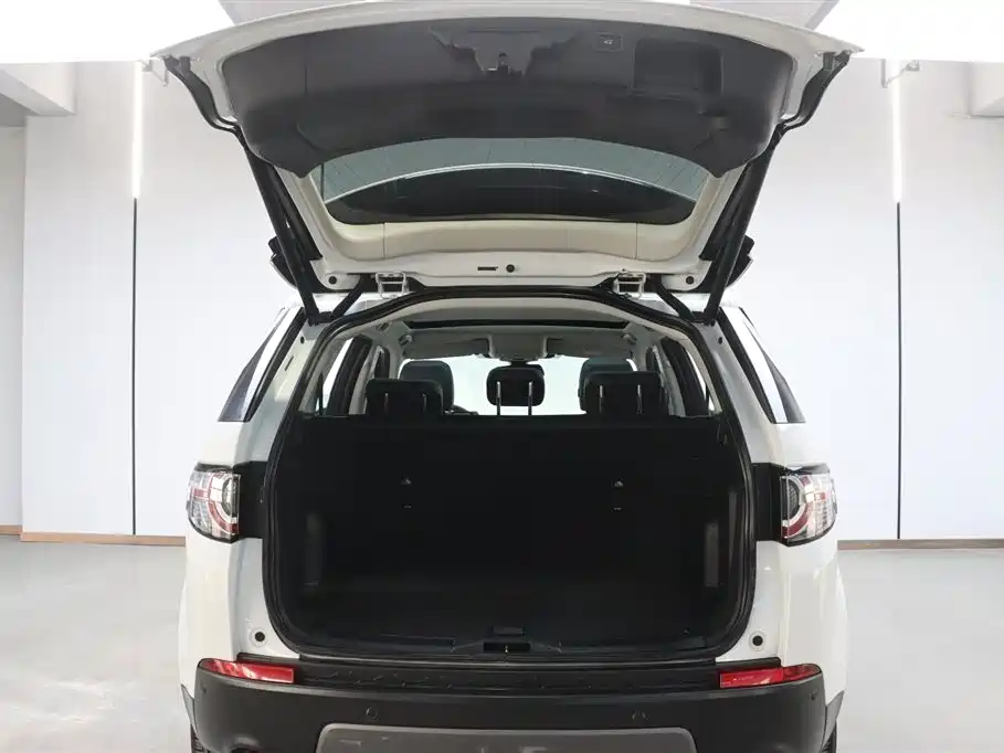 Land Rover Discovery Sport 2019 — фото 29