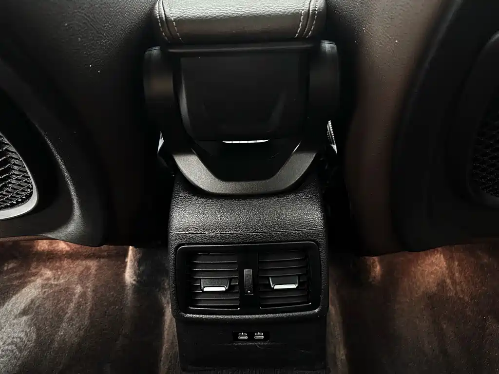 BMW X1 2022 — фото 10