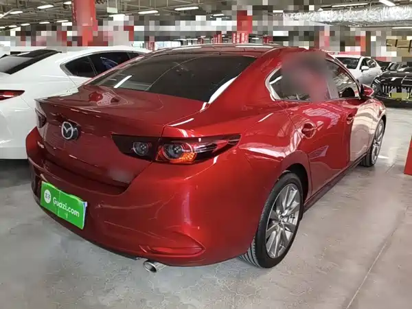 Mazda 3 Axela 2023