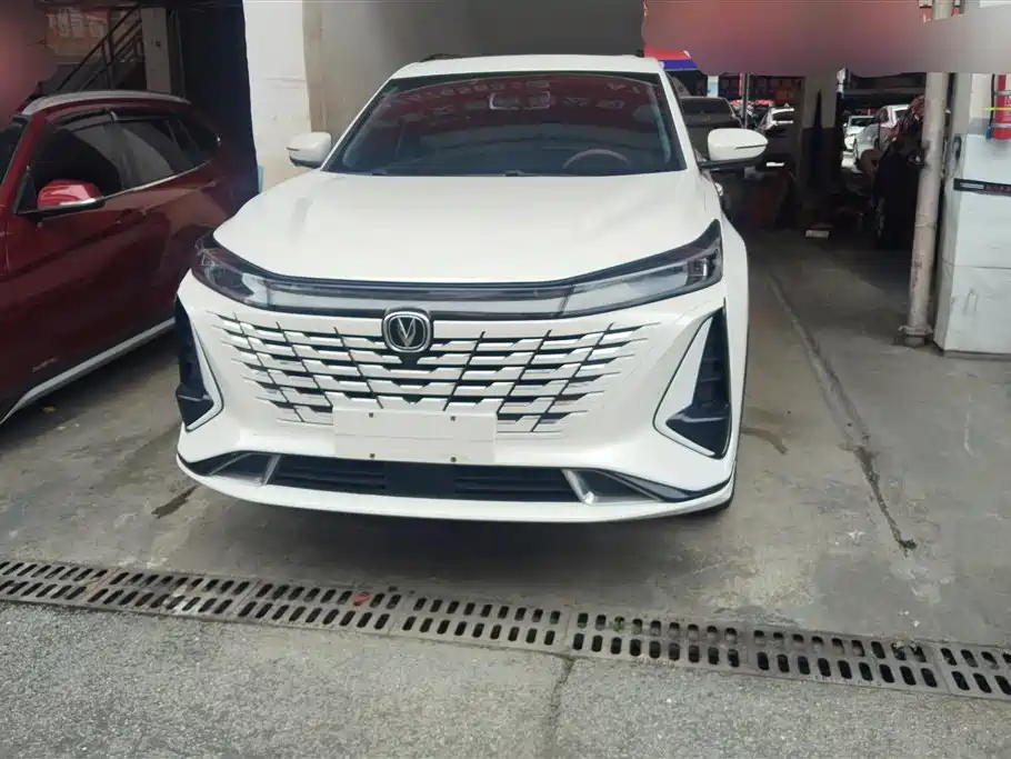 Changan CS75 PLUS 2023 — фото 2