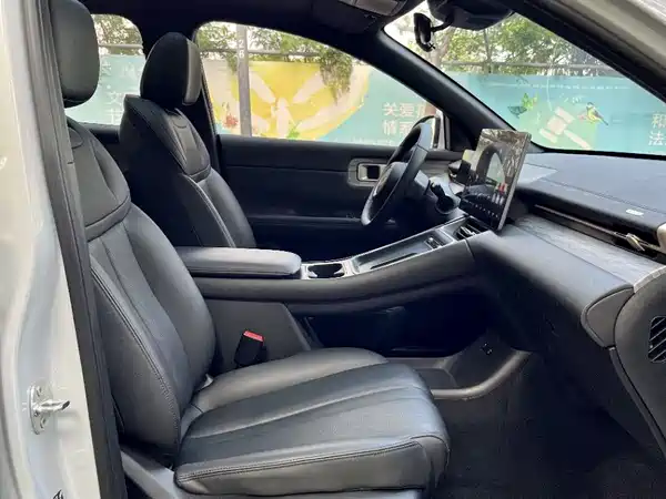 Wuling Starlight S 2024