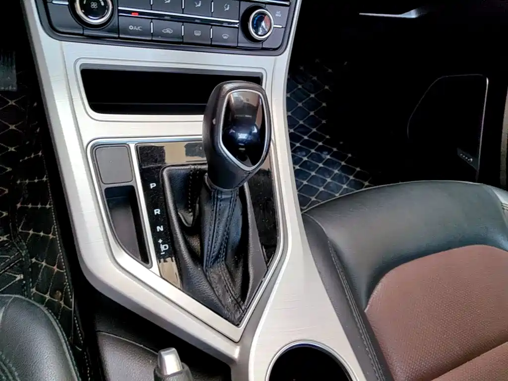 Geely Vision 2019 — фото 14