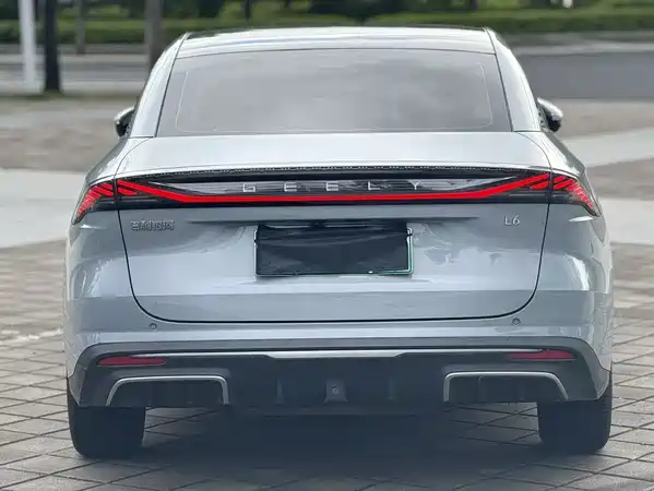 Geely Galaxy L6 2023