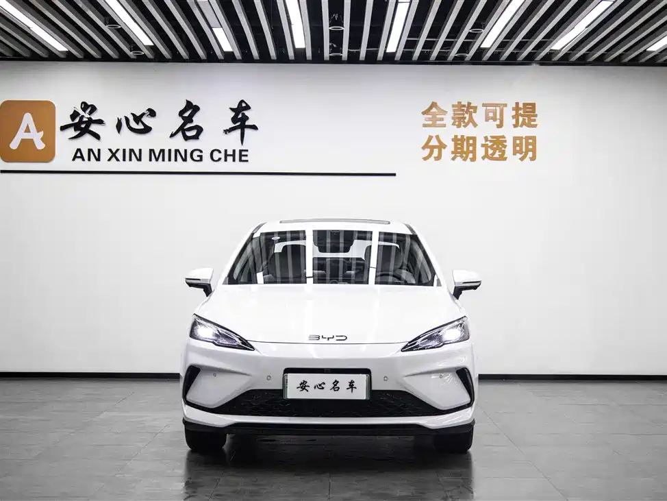 BYD Seal 05 DM-i 2025 — фото 2