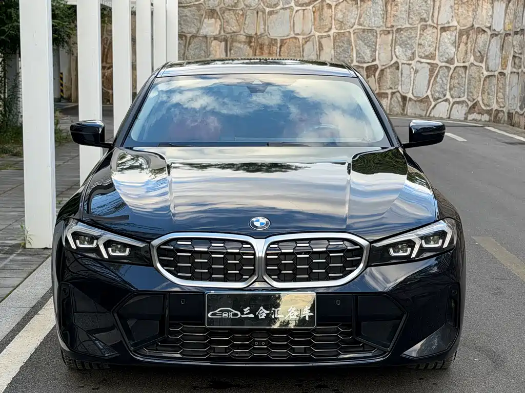 BMW 3 Series 2023