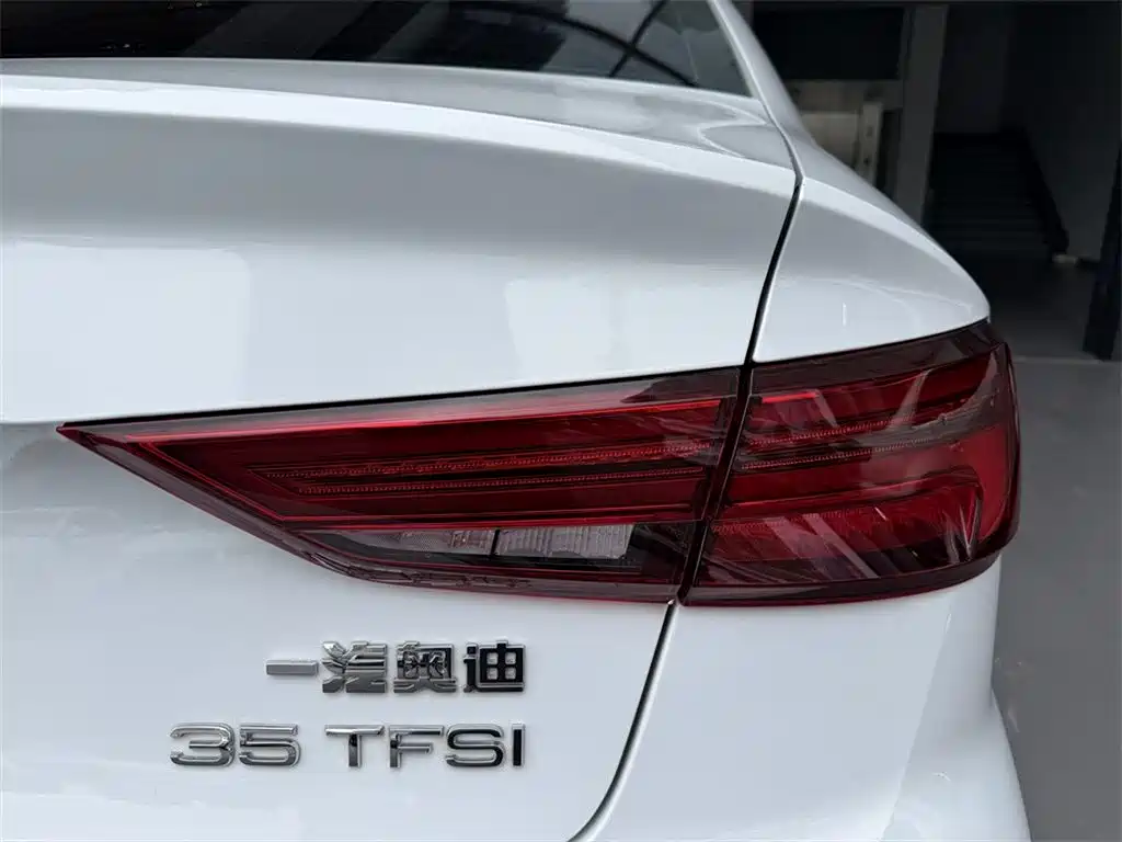 Audi A3 2020 — фото 11