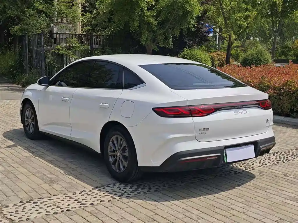 BYD Qin L 2025 — фото 9