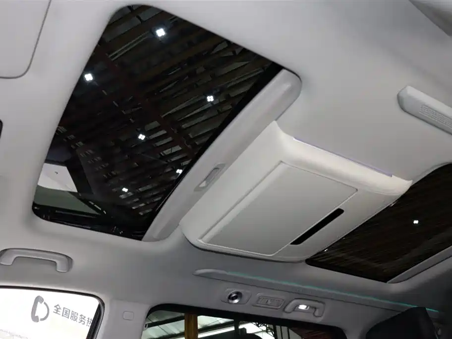 GAC Motor Trumpchi M8 2023 — фото 16