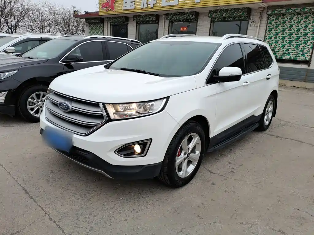 Ford Edge 2017 — фото 1