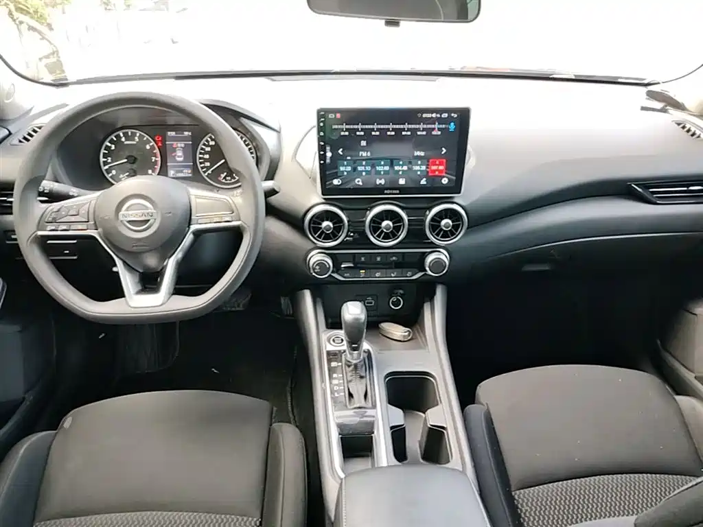Nissan Sylphy 2019 — фото 10