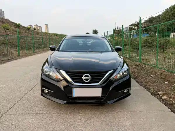 Nissan Teana 2018