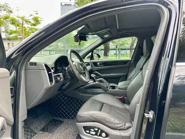 Porsche Cayenne 2018