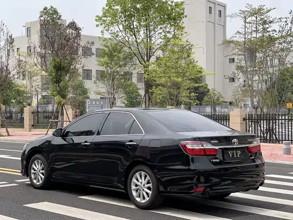 Toyota Camry 2017
