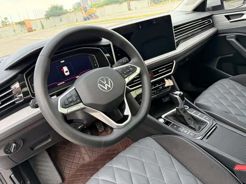Volkswagen Sagitar 2023