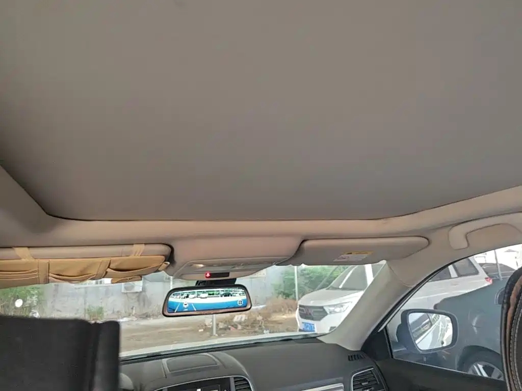 Renault Koleos 2018 — фото 18