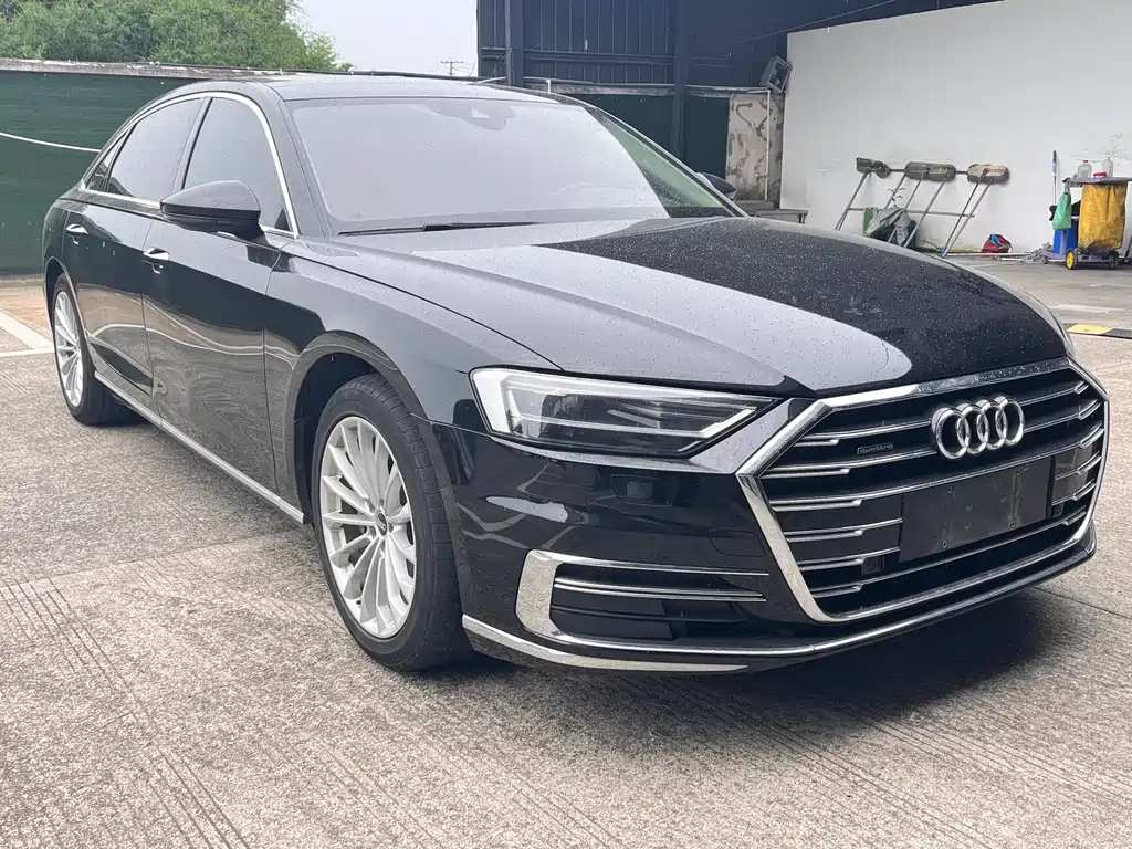 Audi A8 2021