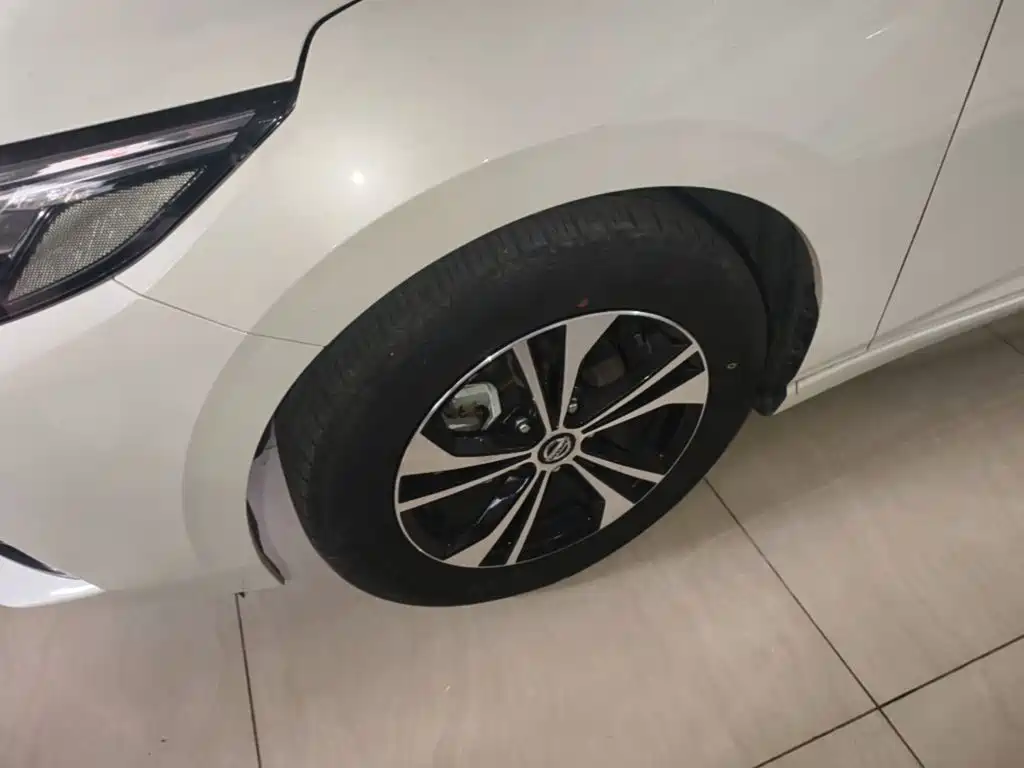 Nissan Sylphy 2021 — фото 23