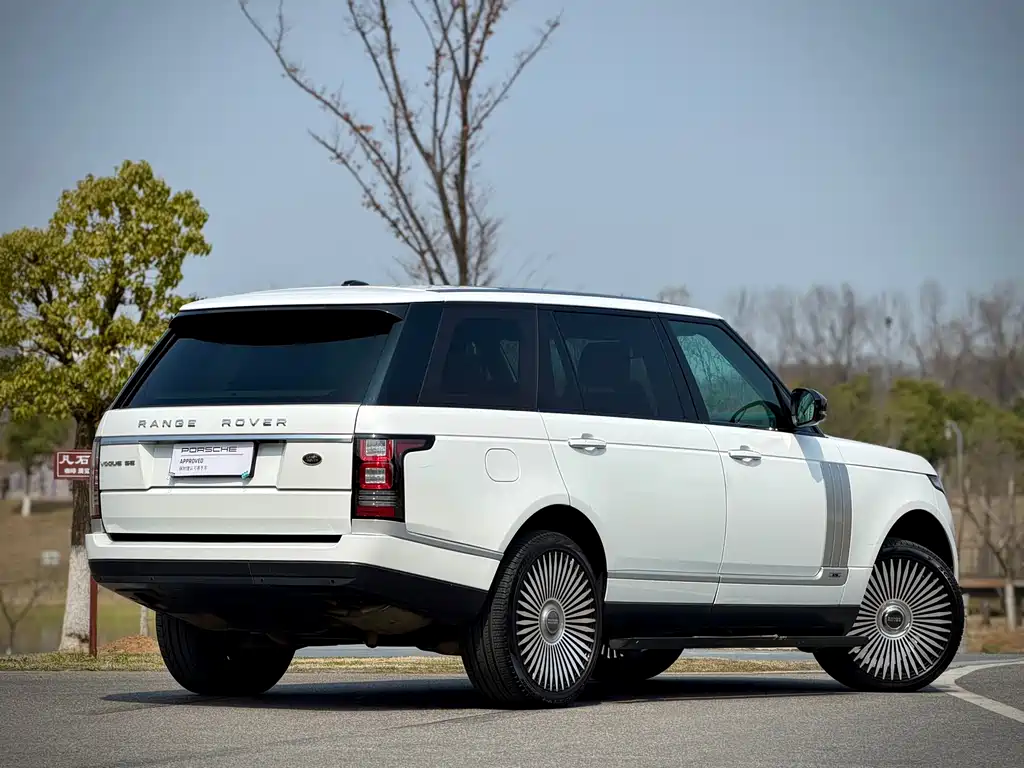 Land Rover Range Rover 2015 — фото 4