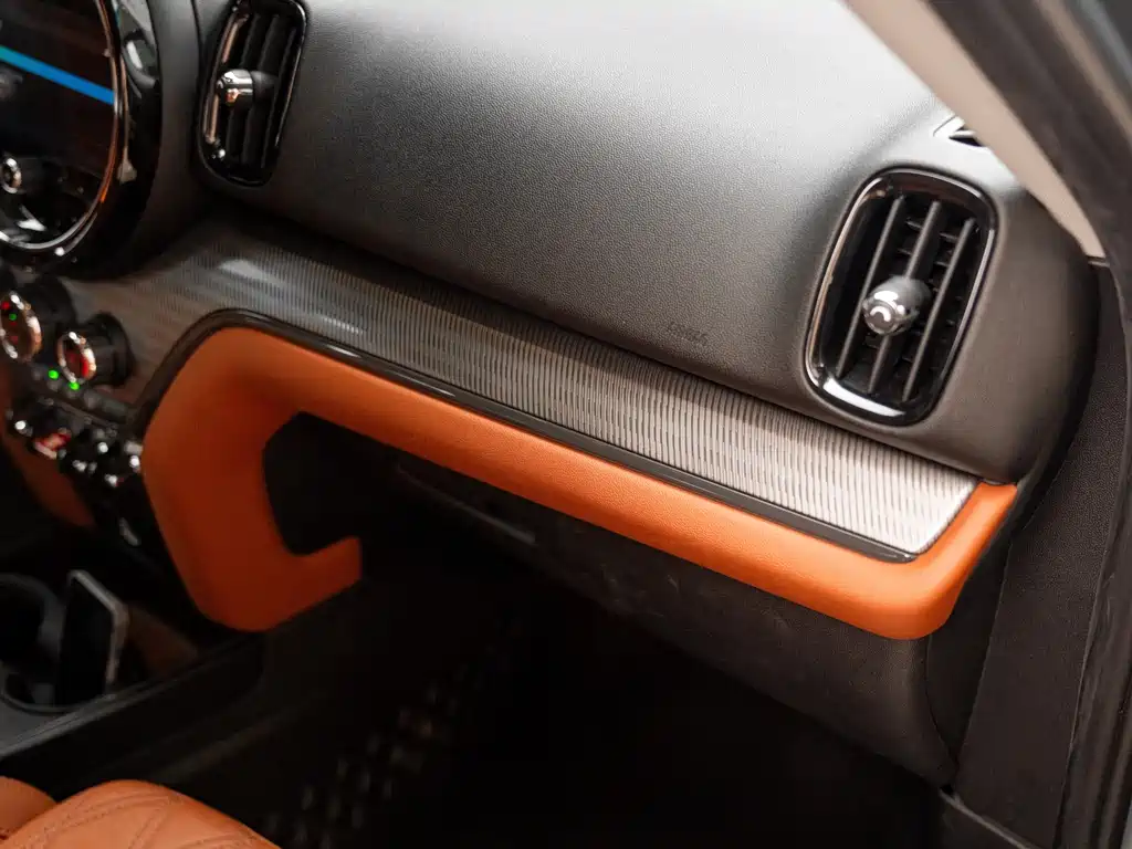 MINI Countryman 2020 — фото 18
