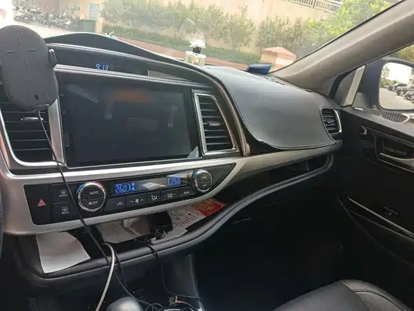 Toyota Highlander 2019
