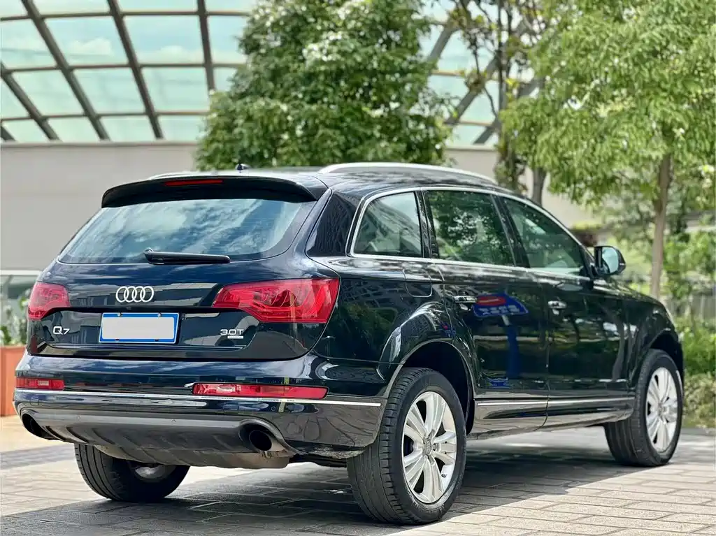 Audi Q7 2010