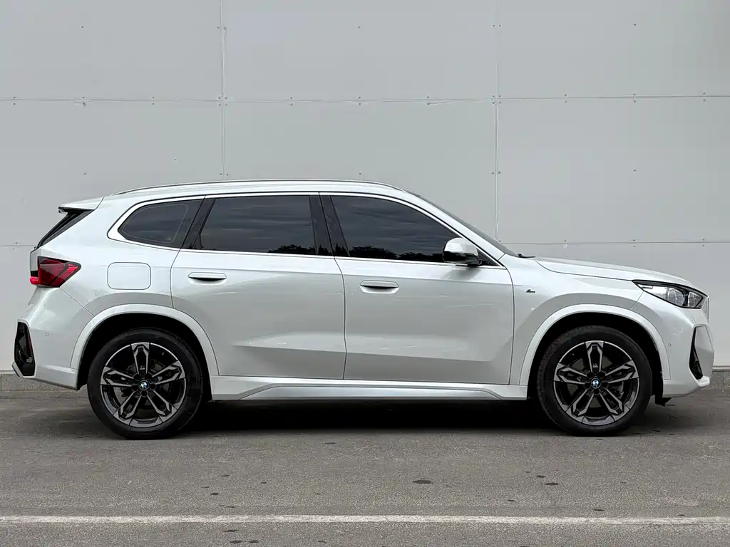 BMW X1 2025 — фото 9