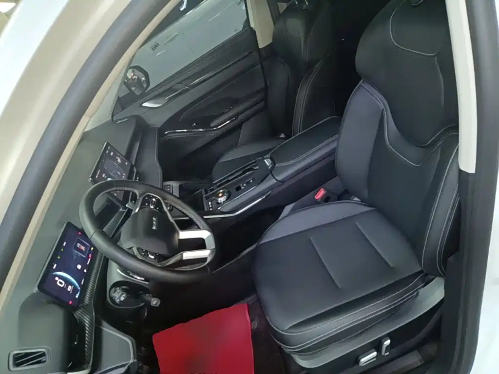 Haval H6 2025 — фото 15