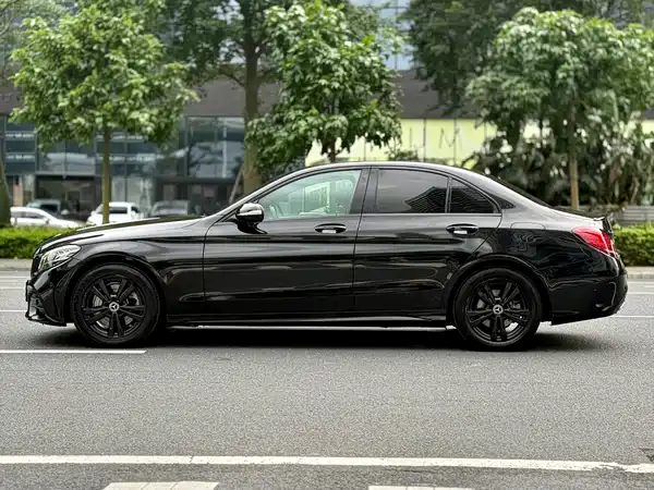 Mercedes-Benz C-Class 2019