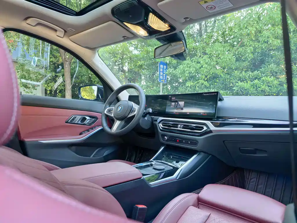 BMW i3 2023 — фото 10