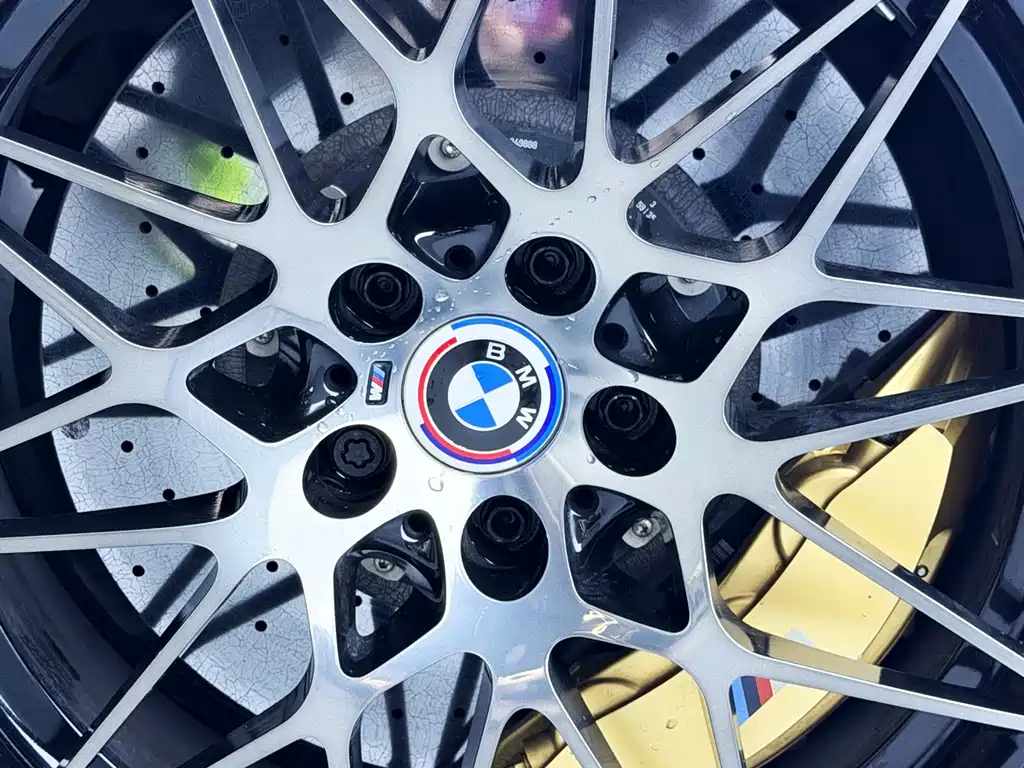 BMW M4 2018 — фото 9