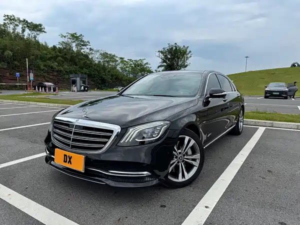 Mercedes-Benz S-Class 2020