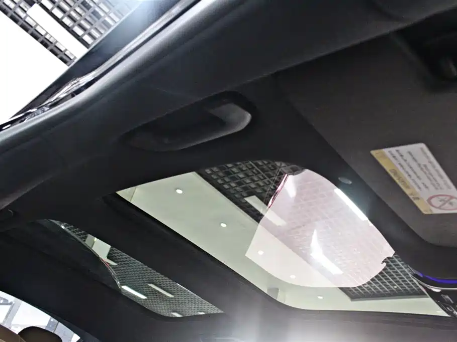 Mercedes-Benz E-Class 2024