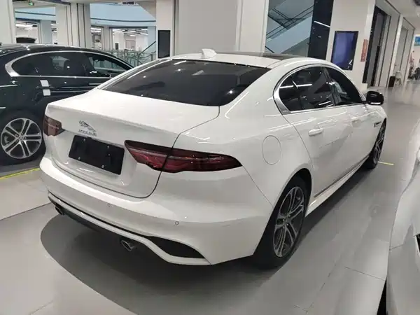 Jaguar XEL 2024