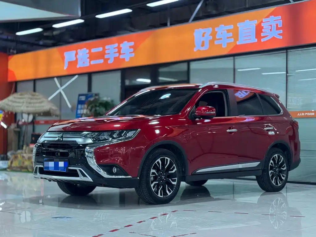 Mitsubishi Outlander 2020