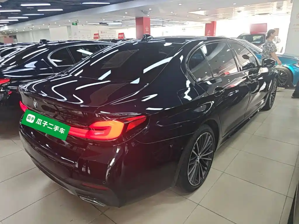BMW 5 Series 2021