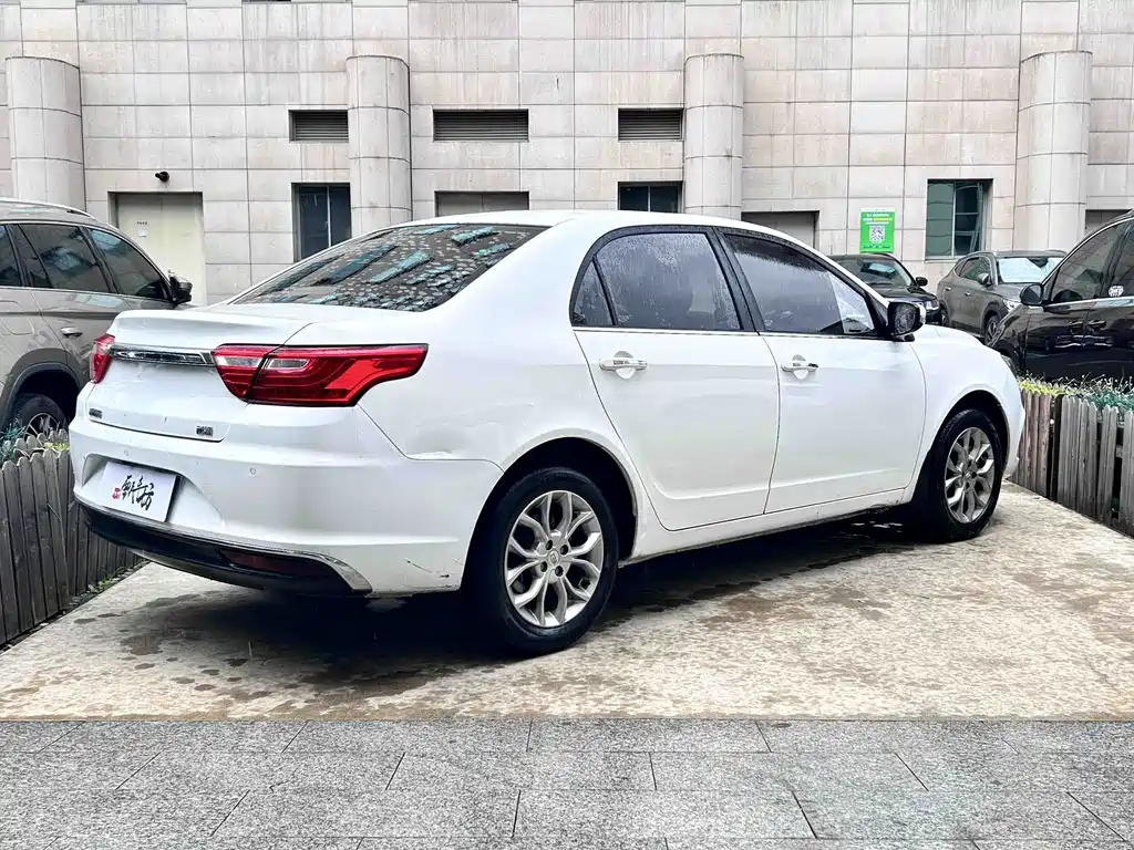 Geely Vision 2018 — фото 4