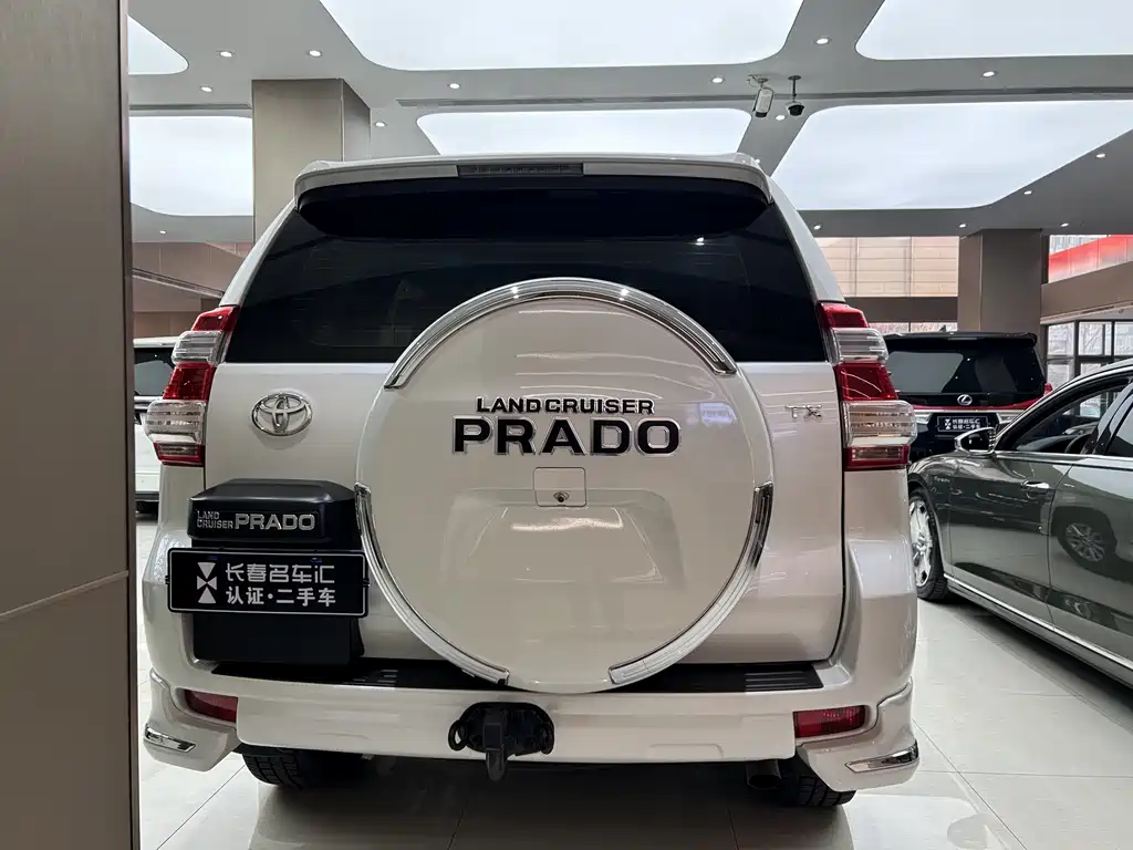 Toyota Prado 2018 — фото 4